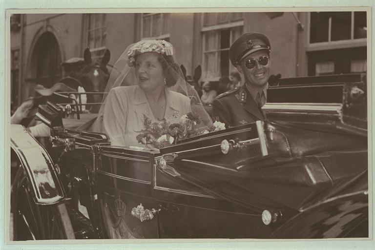 [Bezoek van H.M. Koningin Juliana aan Breda bij gelegenheid van het 700-jarig bestaan van de stad]