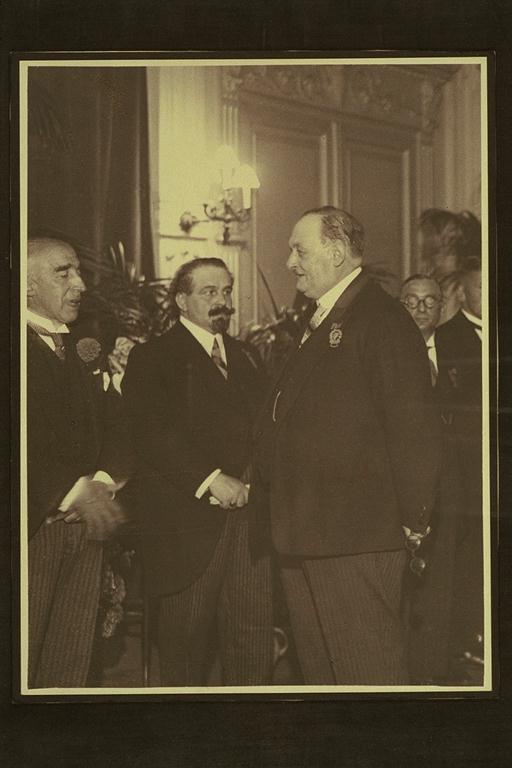 [Officiële handelingen van burgemeester Mr. F.J. van Lanschot tijdens zijn ambtsperiode van 1917-1941]