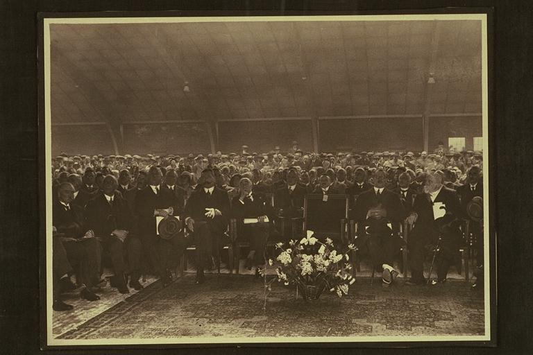 [Officiële handelingen van burgemeester Mr. F.J. van Lanschot tijdens zijn ambtsperiode van 1917-1941]