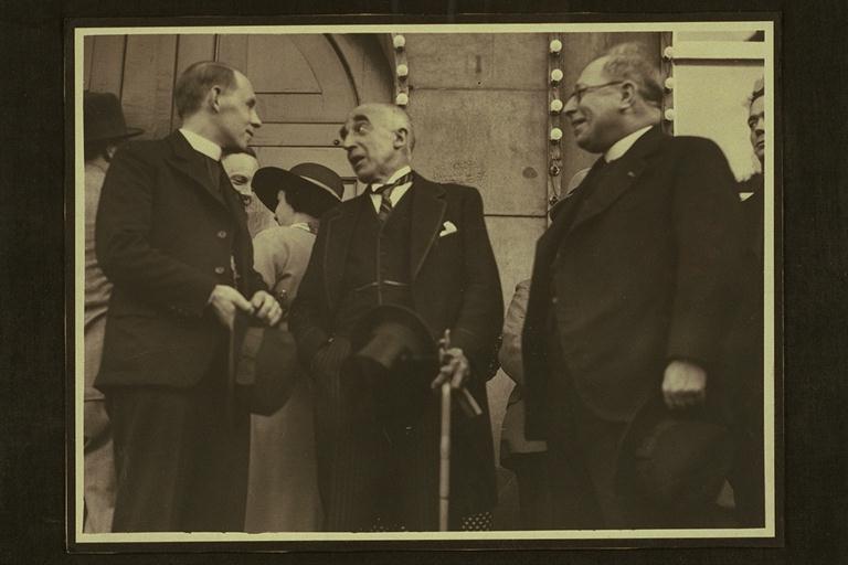[Officiële handelingen van burgemeester Mr. F.J. van Lanschot tijdens zijn ambtsperiode van 1917-1941]