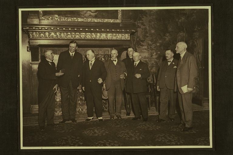 [Officiële handelingen van burgemeester Mr. F.J. van Lanschot tijdens zijn ambtsperiode van 1917-1941]